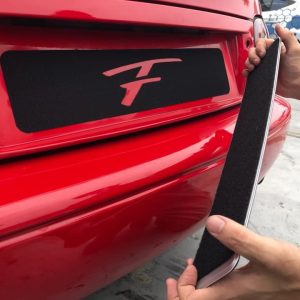 FLATEE – The Original Frameless Car Plate Holders