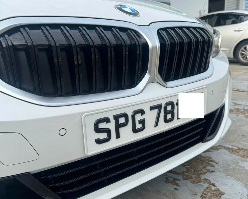 FLATEE – The Original Frameless Car Plate Holders - Image 10